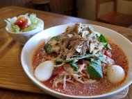 ★新メニュー★冷製チリトマトのうずら～麺￥800サラダセット￥1000