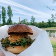 イベントでもハンバーガー出しますよ！

