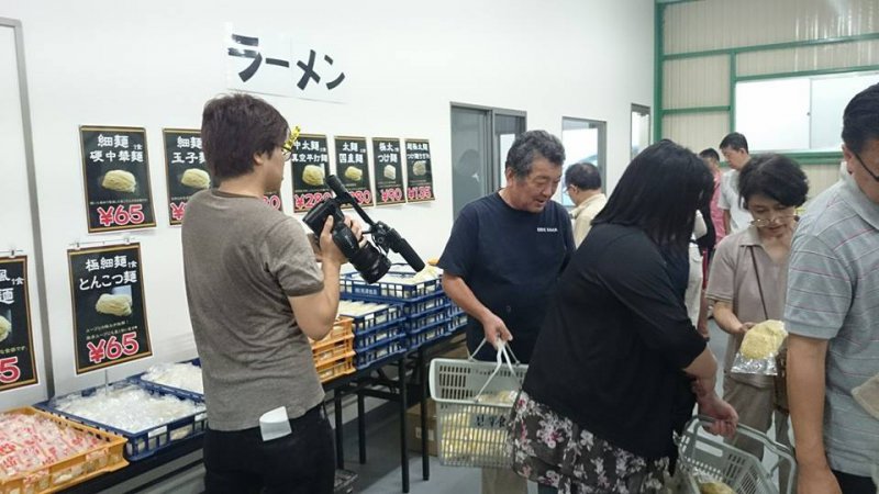 2014.8.16見澤食品工場直販会！ テレビ東京さんの取材も始まってま～す(／▽＼)♪