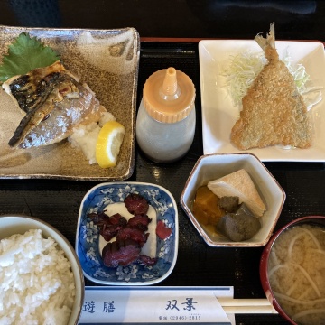 焼き魚の日替わりランチ