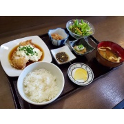 チキン南蛮定食　880円(税込)